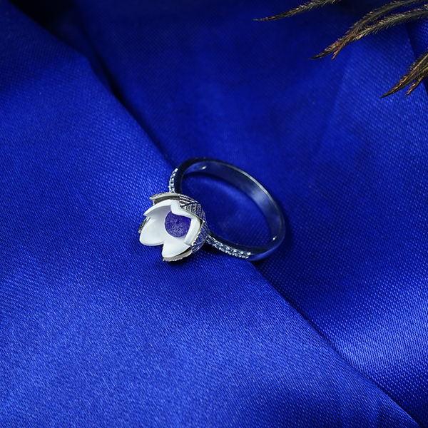 Blue lotus ring