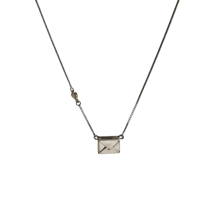 “I Love You” message pendant necklace