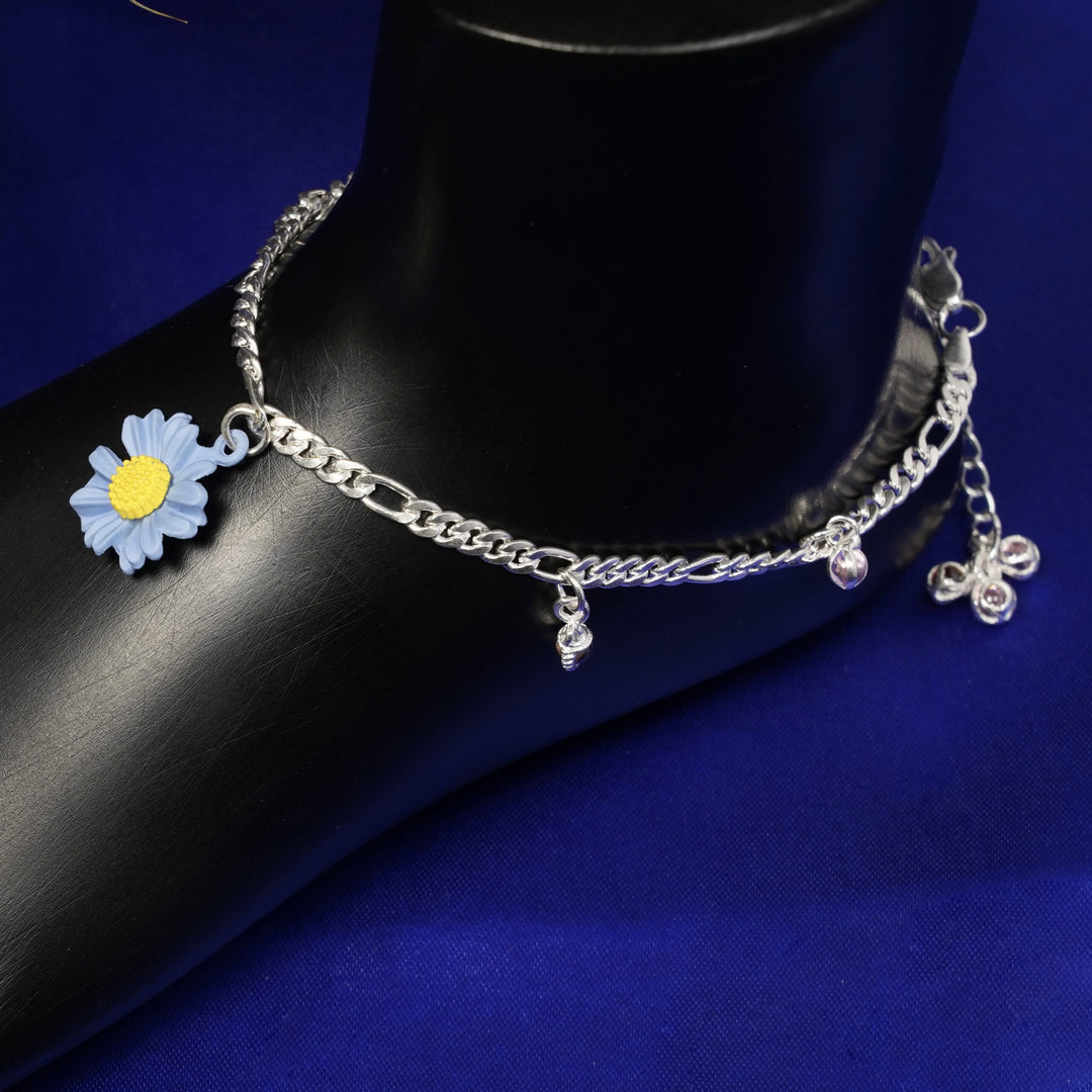 Flower anklet